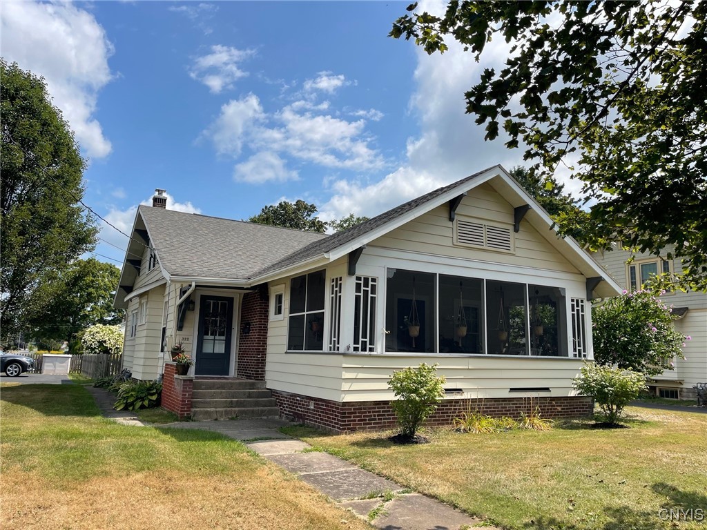 322 W Hamilton Avenue