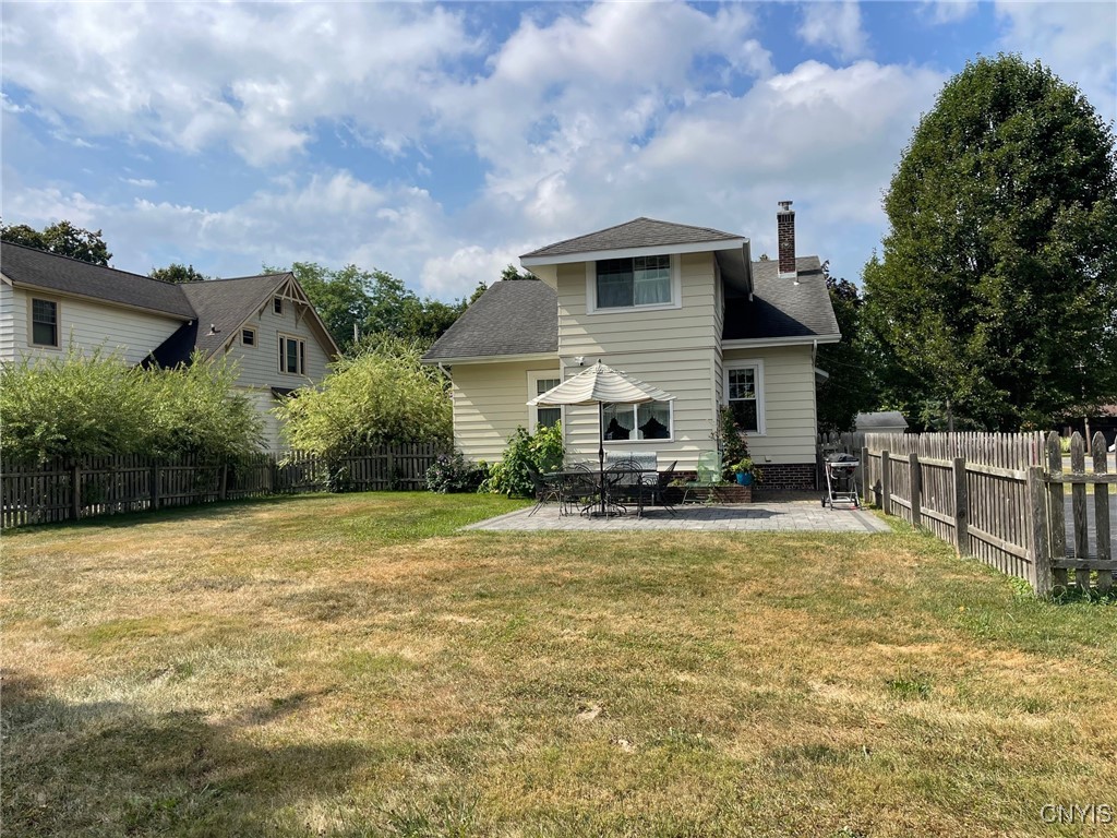 322 W Hamilton Avenue