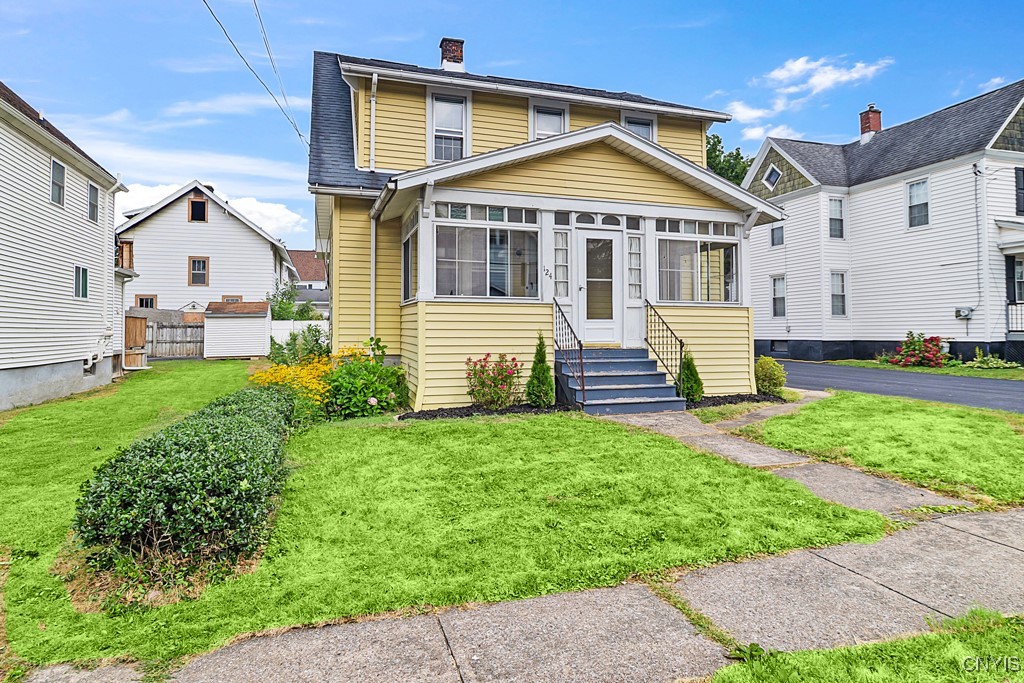 124 Richardson Avenue