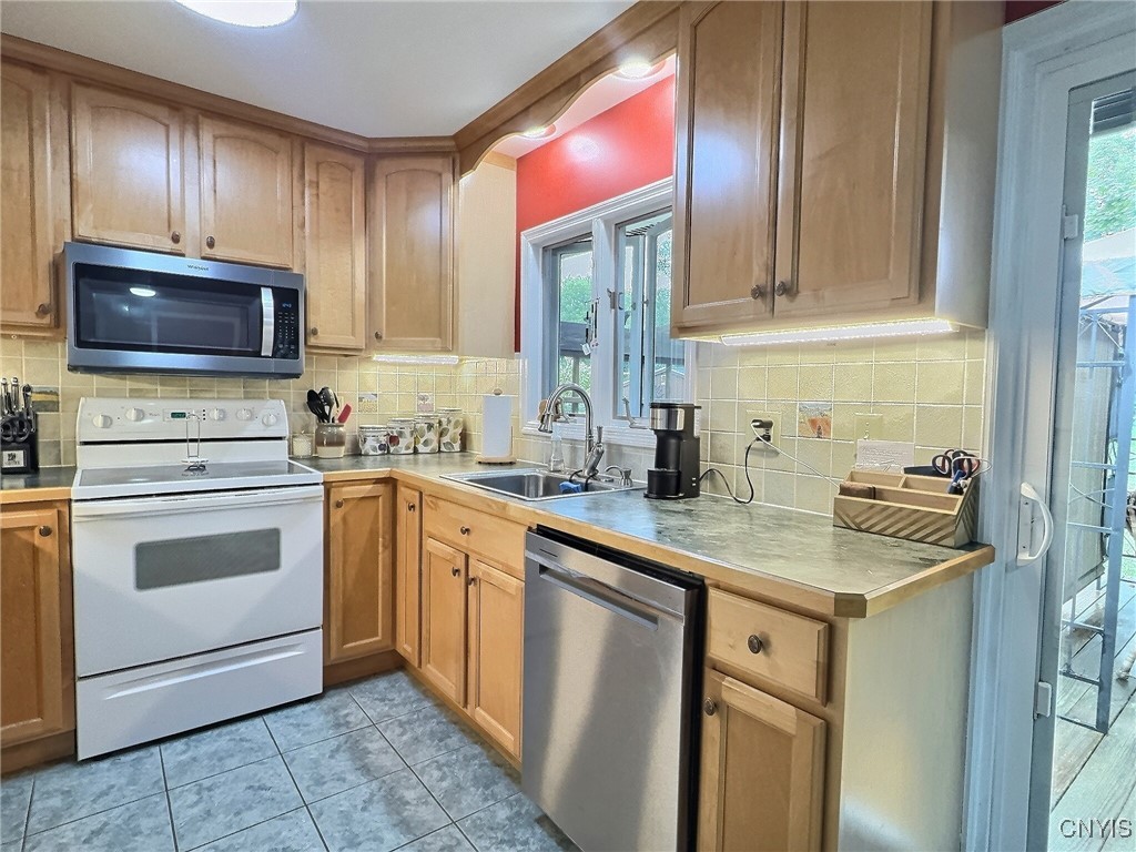 Scott, New York 13077, United States, 3 Bedrooms Bedrooms, ,1 BathroomBathrooms,Residential,Active,195862