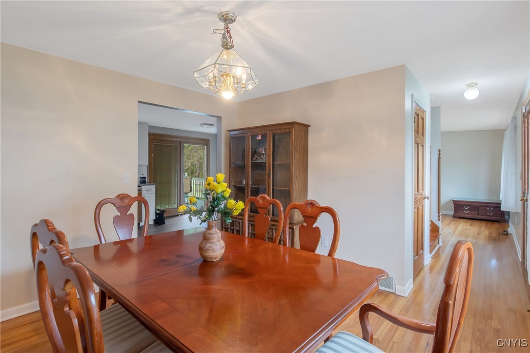111 Meadow River Drive, Clay, New York image 11