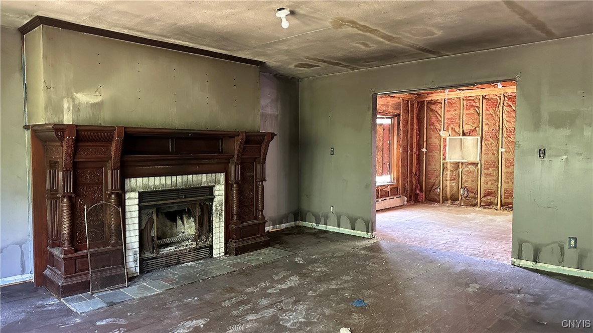 201 Maple Street