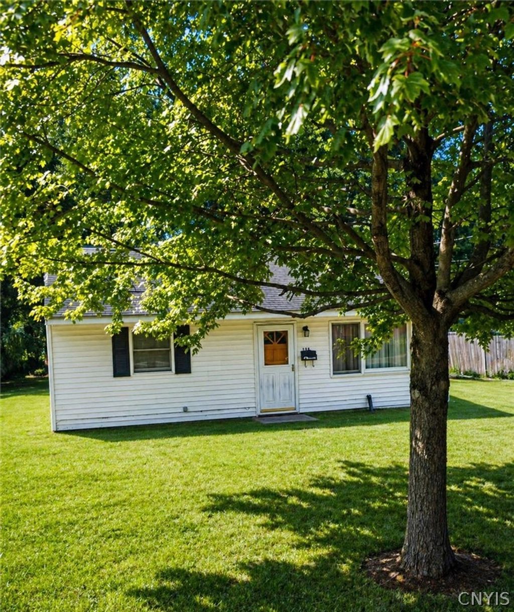 Photo of 204 Elmbrook Drive, Manlius, NY 13104 (MLS # S1676536)