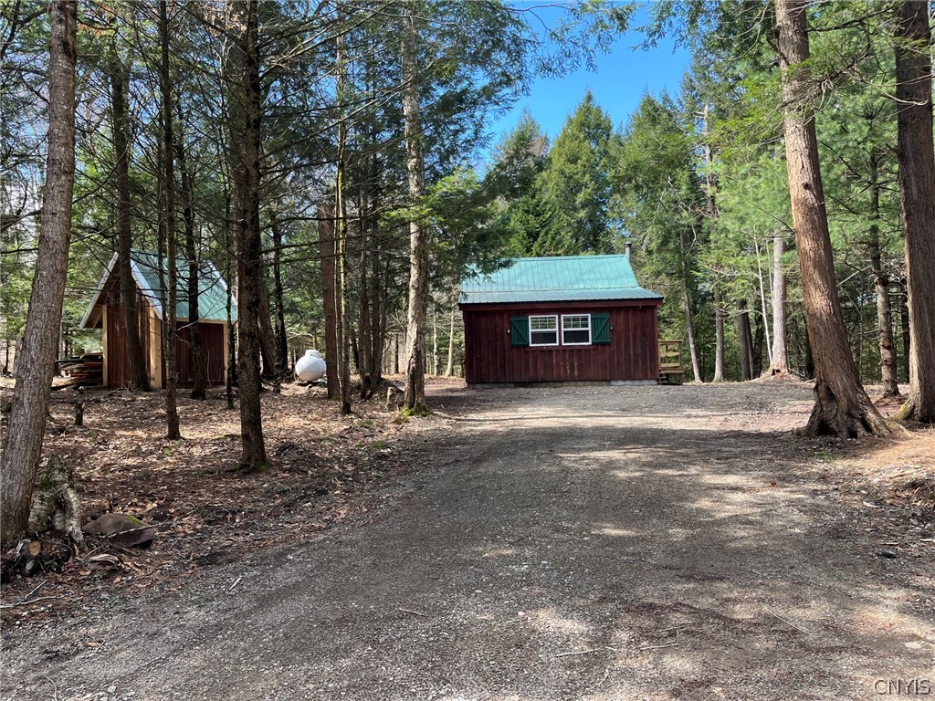 9589 Hopkins Road