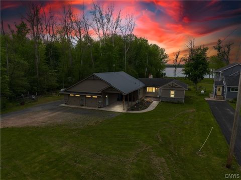 Homes For Sale - 6869 Stevens Road<br/> Elbridge, NY 13080