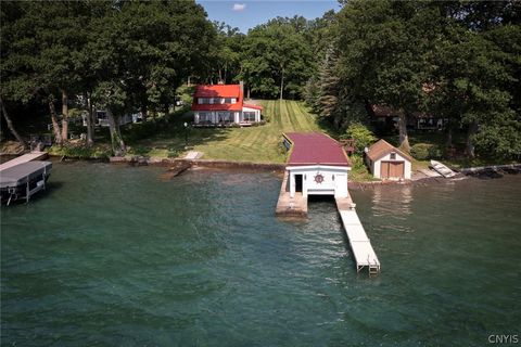 Homes For Sale - 2761 E Lake Road<br/> Skaneateles, NY 13152