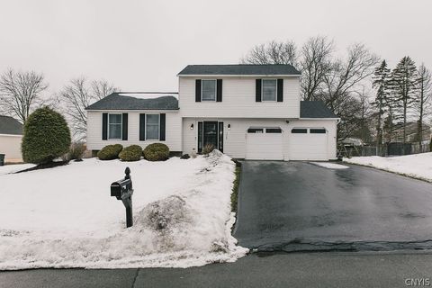 5762 Stonykill Drive East Syracuse NY 13057