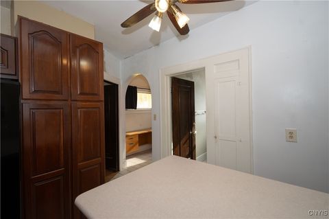 Tiny photo for 221 WHITTIER Avenue, Syracuse, NY 13204 (MLS # S1660738)