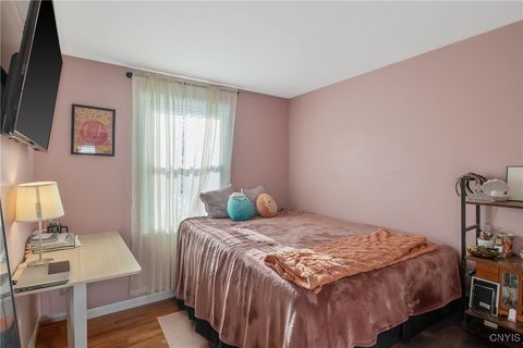 Tiny photo for 117 Finwood Drive, Van Buren, NY 13027 (MLS # S1655573)