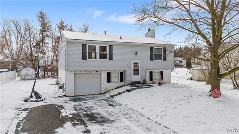 Tiny photo for 117 Finwood Drive, Van Buren, NY 13027 (MLS # S1655573)