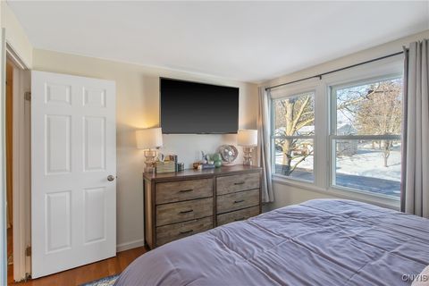 Tiny photo for 117 Finwood Drive, Van Buren, NY 13027 (MLS # S1655573)