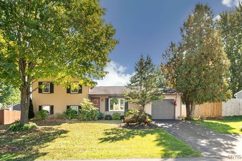 8371 Zenith Drive Baldwinsville NY 13027