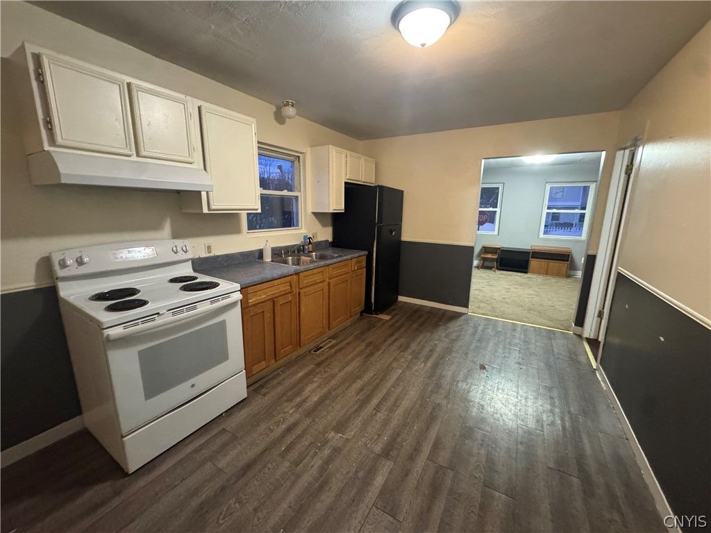 Photo of 109 1st Street #1, Rome, NY 13440 (MLS # S1661402)