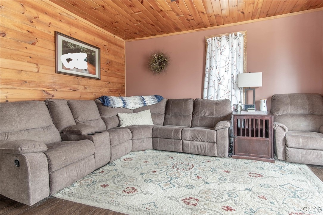 7611 Collins Street, Lowville, New York image 29
