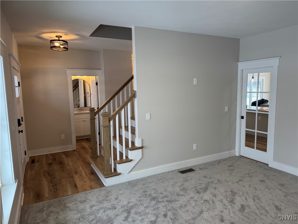 8531 Angus Path, Cicero, New York image 34