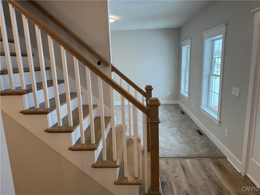 8531 Angus Path, Cicero, New York image 33