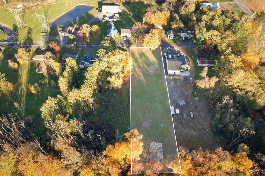 8331 Lakeshore Road