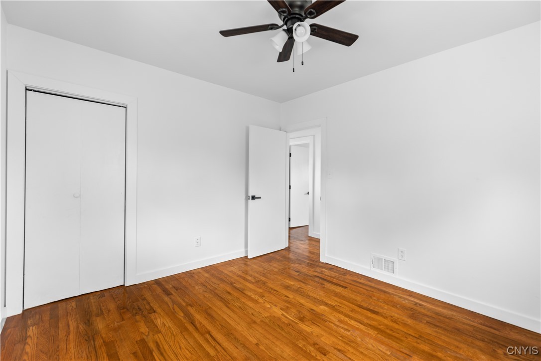 1310 Oak Street, Utica, New York image 17