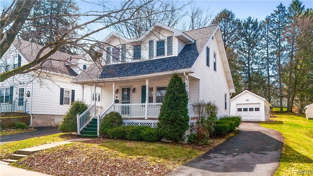 Photo of 80 Hartford Ter, New Hartford, NY 13413 (MLS # S1665650)