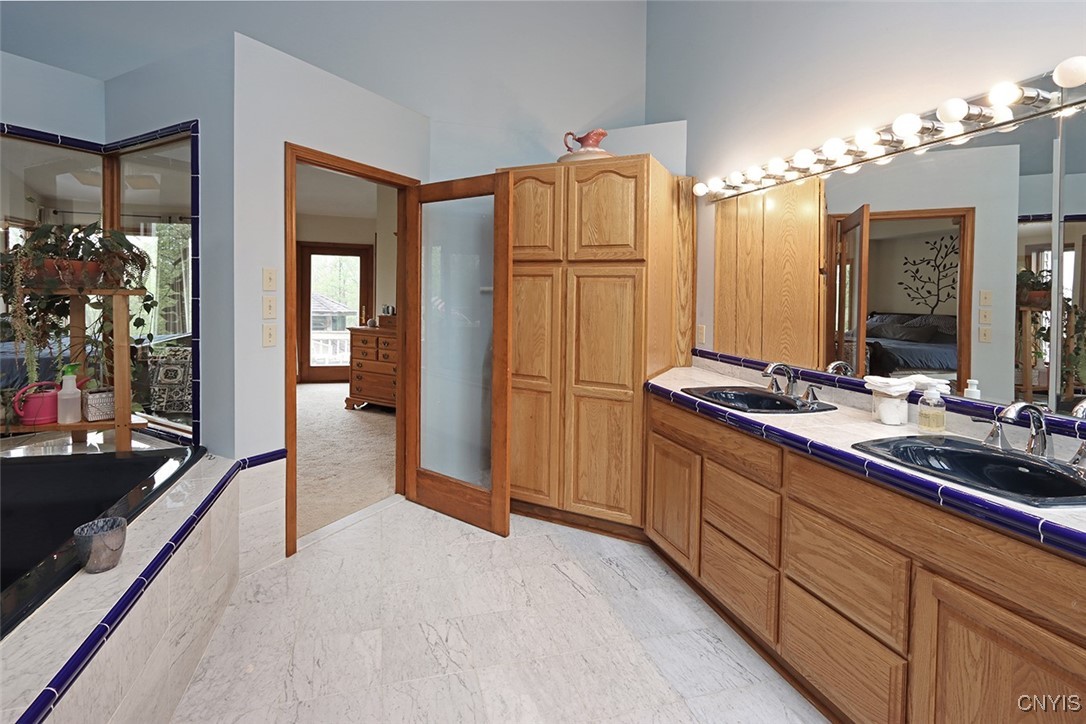 3485 Oran Delphi Road, Pompey, New York image 21