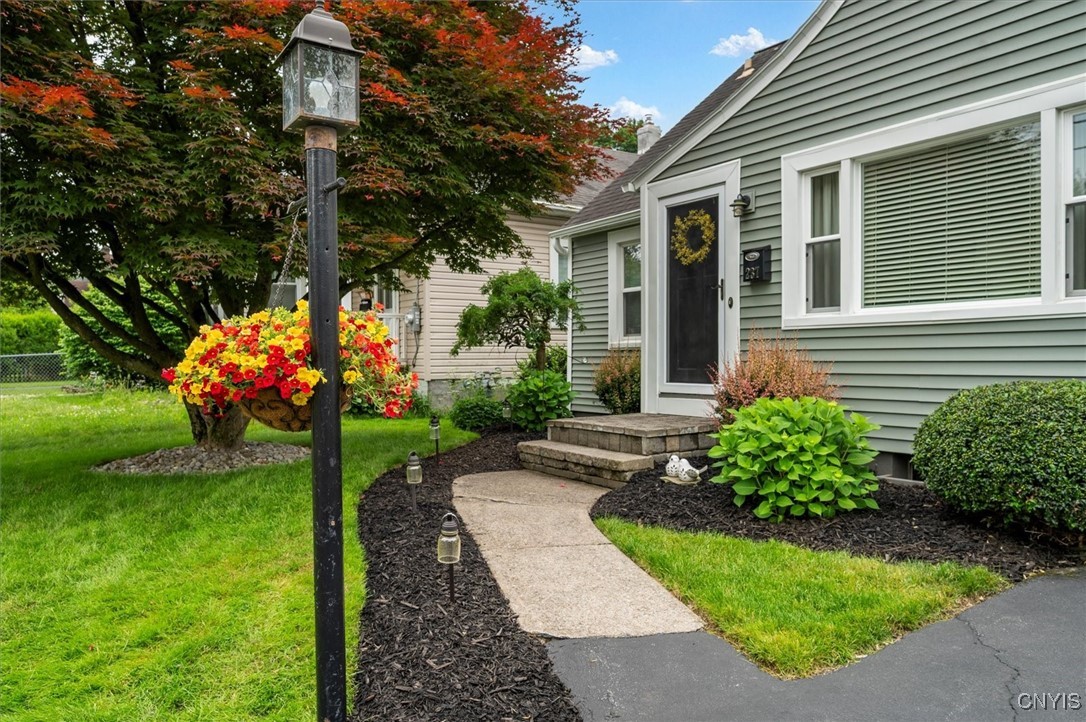 237 Thieme Place