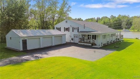 1247 Gallagher Road Baldwinsville NY 13027