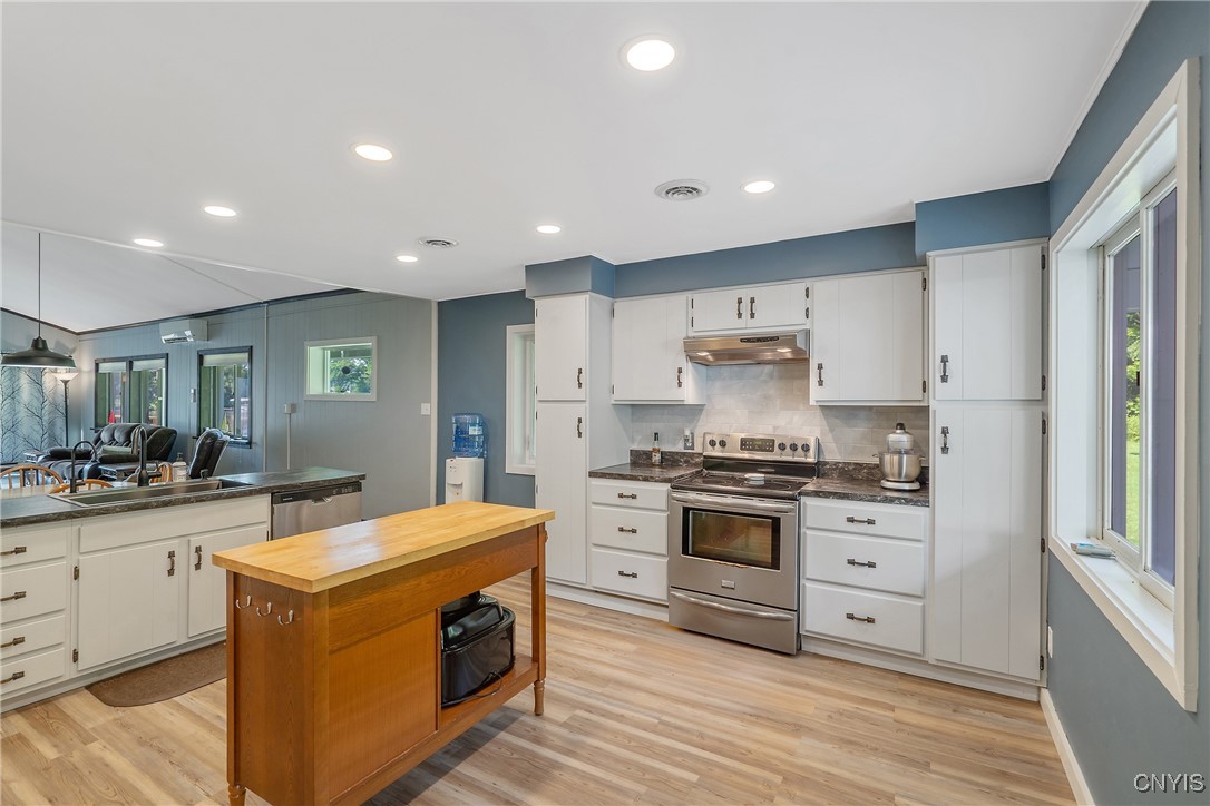 1247 Gallagher Road