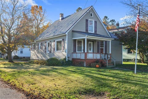 Photo for 512 S Sixth Street