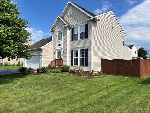 Homes For Sale - 5489 Bingley Lane<br/> Clay, NY 13041