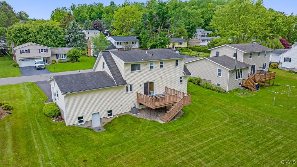 210 Ludden Parkway