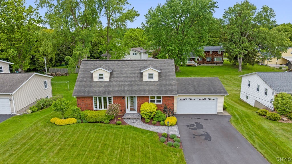 210 Ludden Parkway