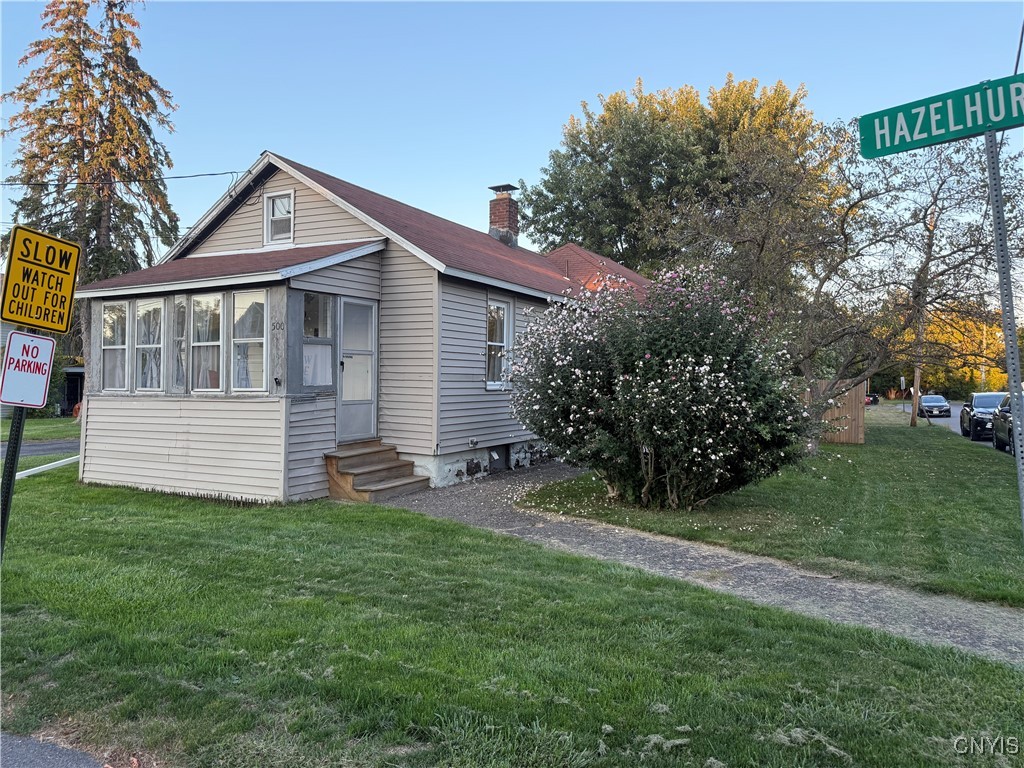 500 Hazelhurst Avenue