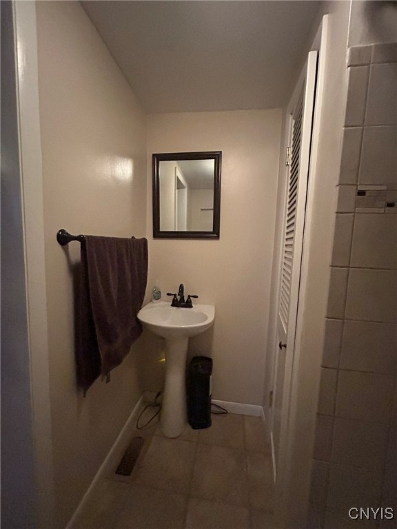 233 Thieme Place, Utica, New York image 17
