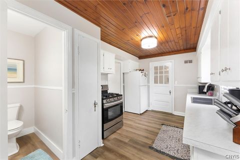 Tiny photo for 613 Cumberland Avenue, Syracuse, NY 13210 (MLS # S1684675)