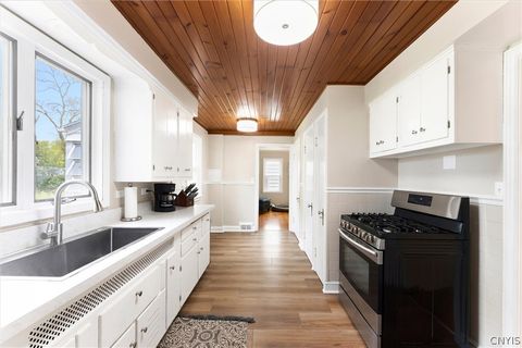 Tiny photo for 613 Cumberland Avenue, Syracuse, NY 13210 (MLS # S1684675)