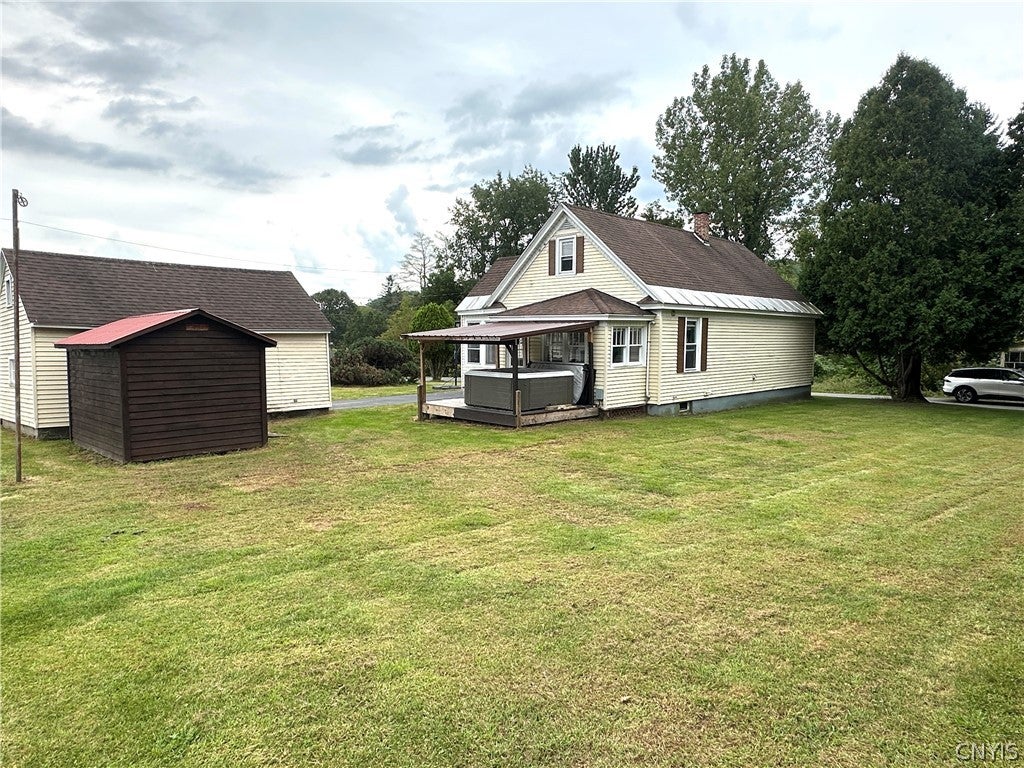 5 Kingsbury Avenue