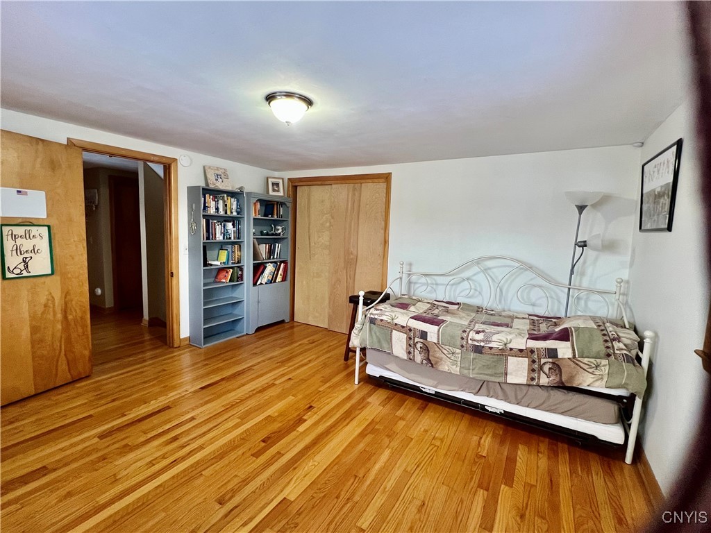 8 Bellevue Avenue, Cortland, New York image 26