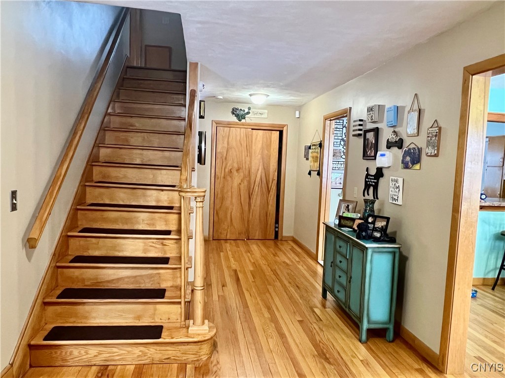 8 Bellevue Avenue, Cortland, New York image 4