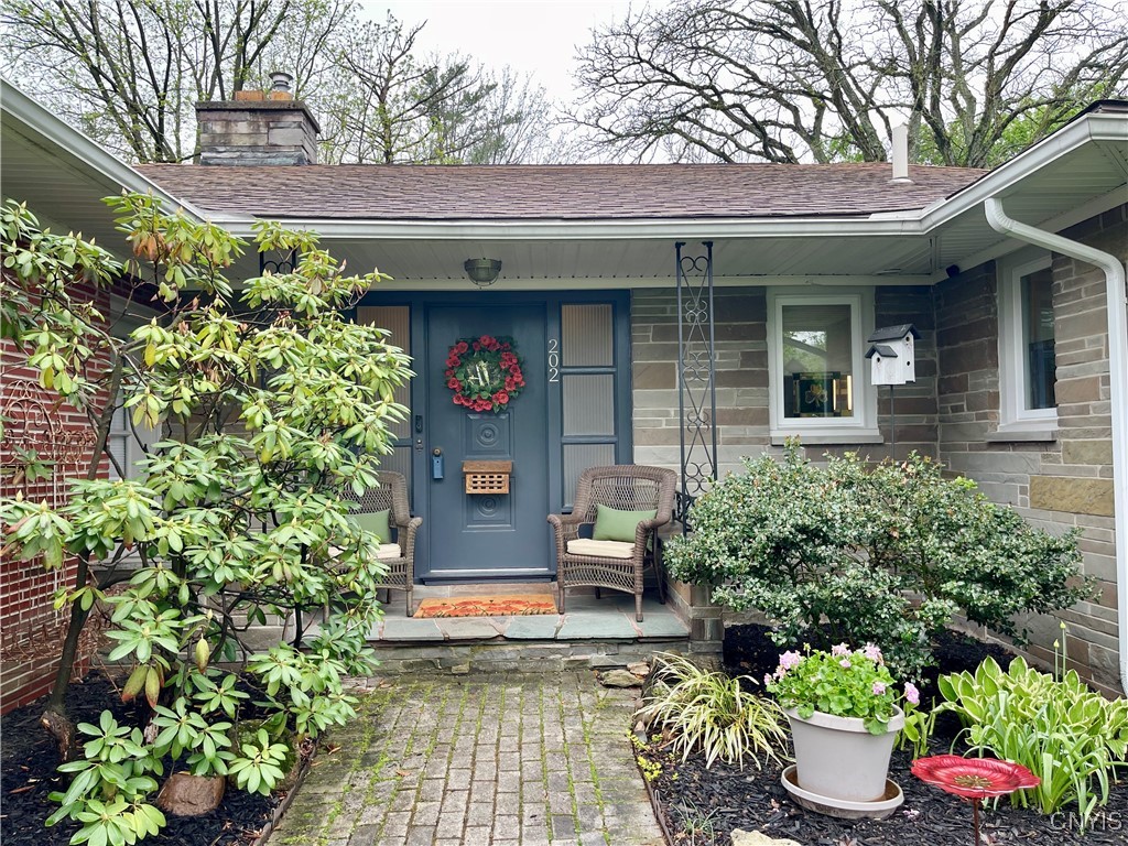 202 Bradford Parkway, Syracuse, New York image 4