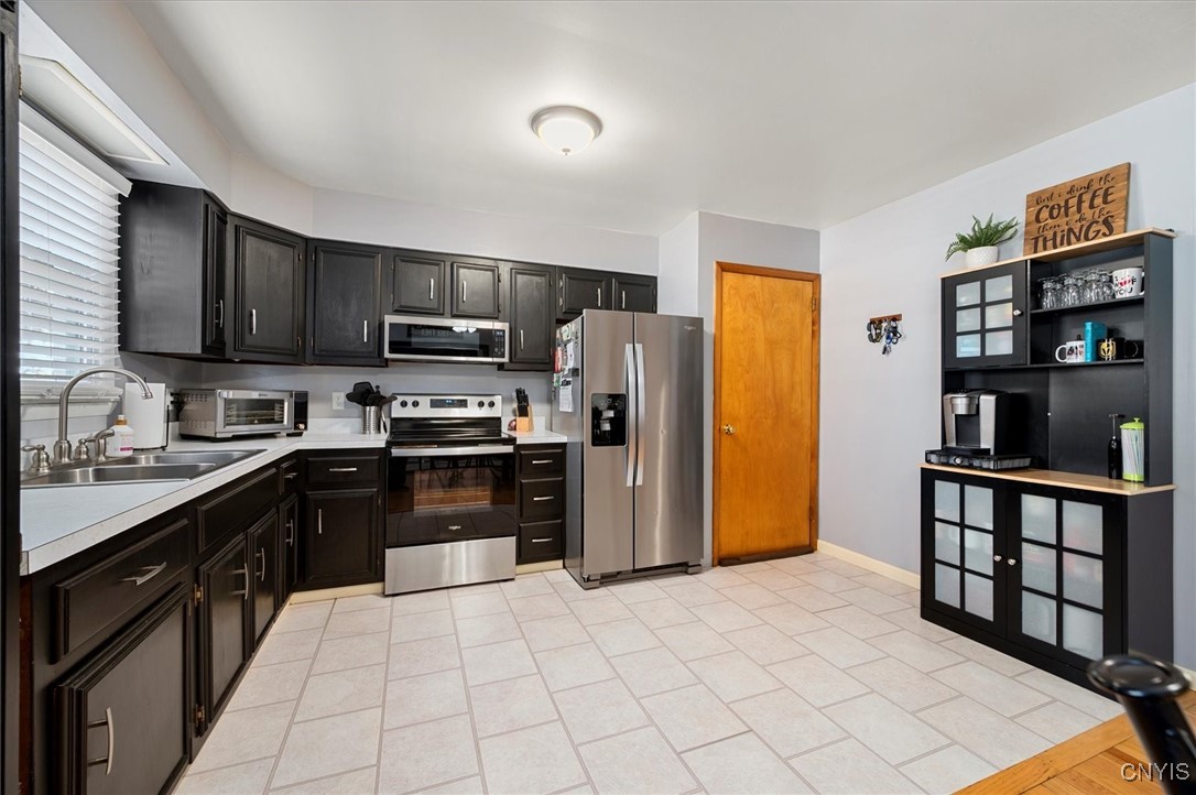 6965 Fairway Drive, Westmoreland, New York image 19