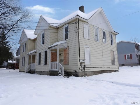 46 Orchard Street Auburn NY 13021
