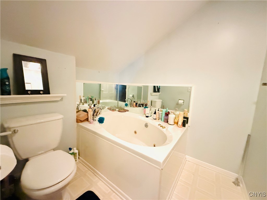 Cuyler, New York 13052, United States, 4 Bedrooms Bedrooms, ,2 BathroomsBathrooms,Residential,Pending,32941