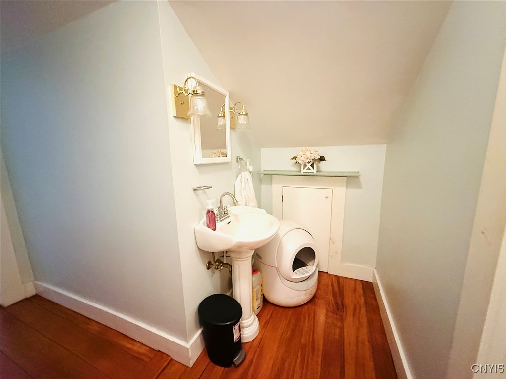 Cuyler, New York 13052, United States, 4 Bedrooms Bedrooms, ,2 BathroomsBathrooms,Residential,Pending,32941