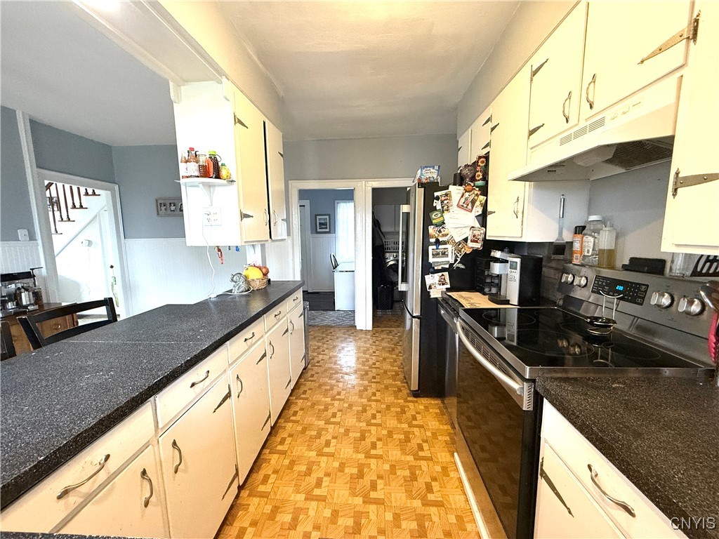 Cuyler, New York 13052, United States, 4 Bedrooms Bedrooms, ,2 BathroomsBathrooms,Residential,Pending,32941