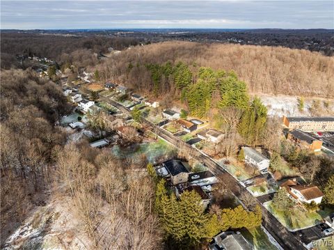 Tiny photo for 4622 Glencliffe Road, Manlius, NY 13104 (MLS # S1655262)