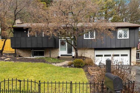 Tiny photo for 4622 Glencliffe Road, Manlius, NY 13104 (MLS # S1655262)