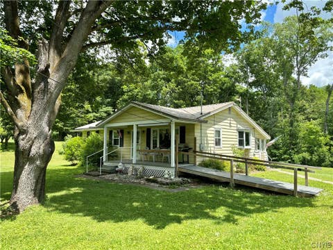 Homes For Sale - 10 1/2 Galatia Street<br/> Marathon, NY 13803