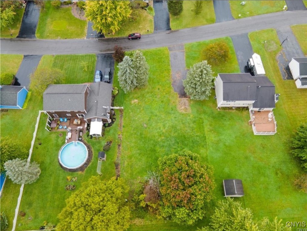 6208 Leslieanne Path, Cicero, New York image 8
