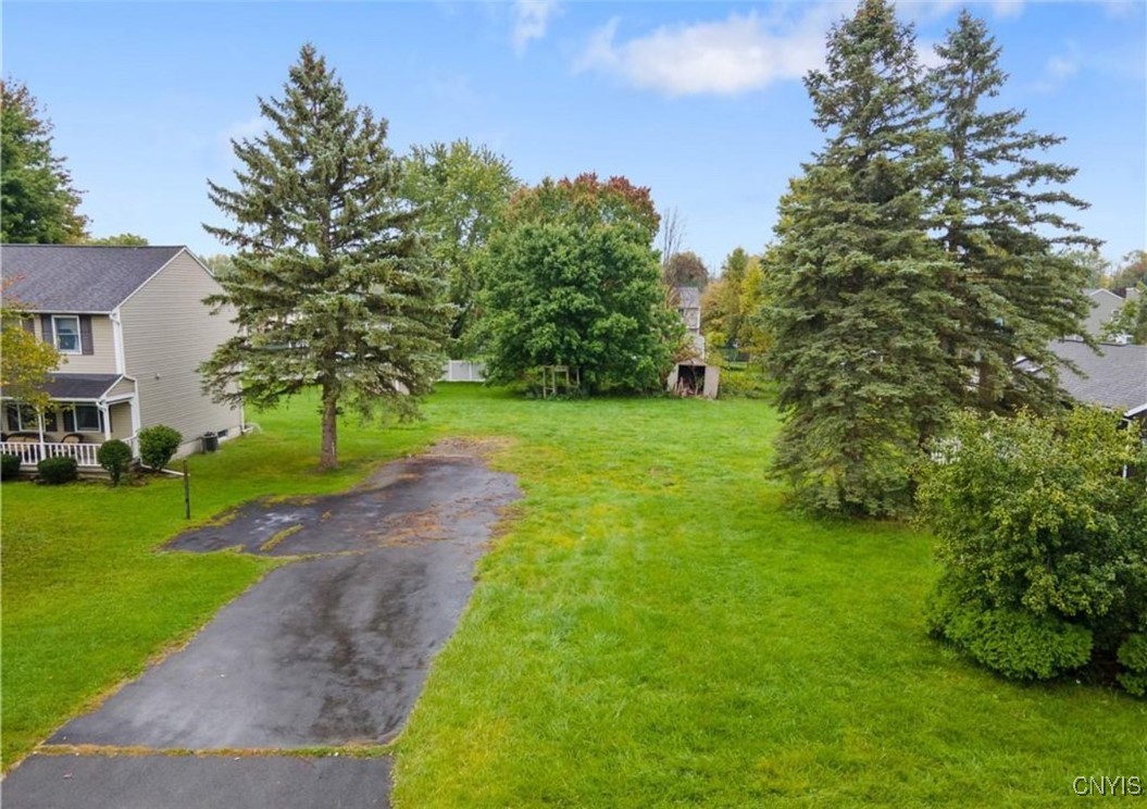 6208 Leslieanne Path, Cicero, New York image 4