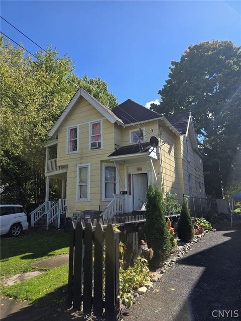 Multifamily For Sale - 213 Kellogg Street<br/> Syracuse, NY 13204